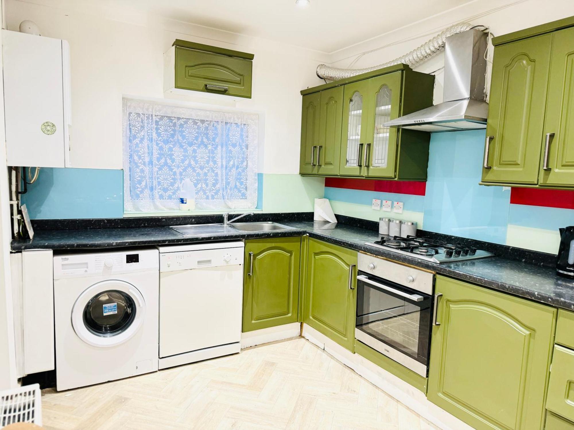 5Br House, Free Parking Offa12, Contractor, Big Families, Relocation Redbridge Exterior foto