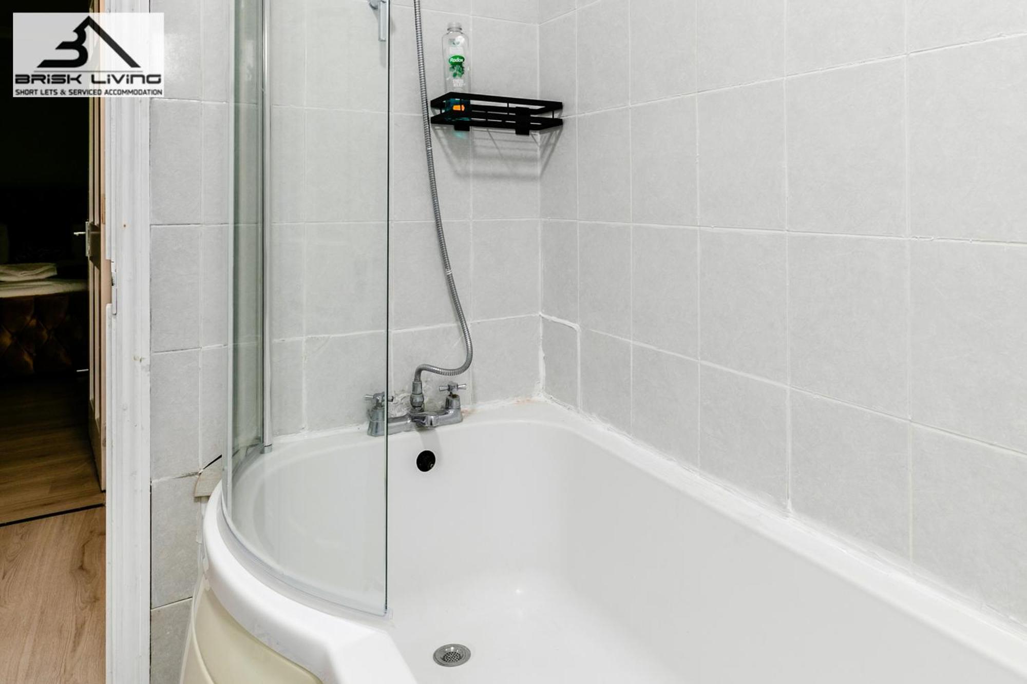 5Br House, Free Parking Offa12, Contractor, Big Families, Relocation Redbridge Exterior foto